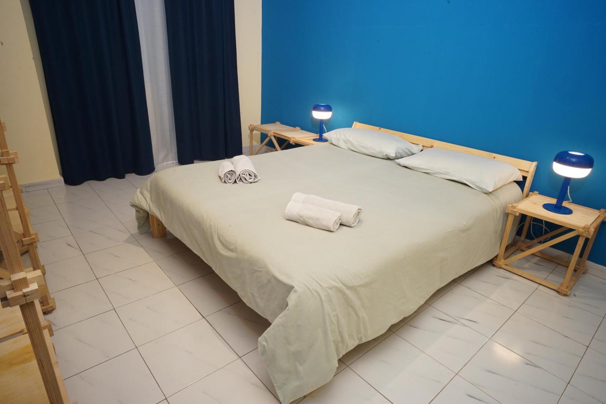 Casa Base Hotel Bari Buitenkant foto